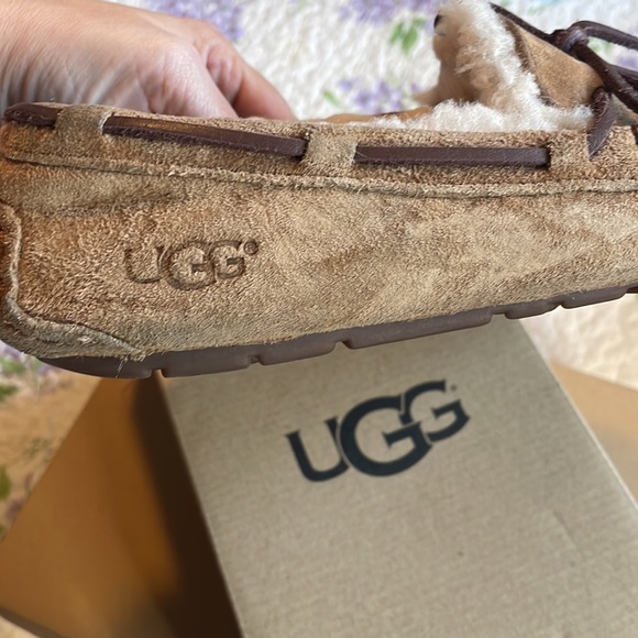 Ugg dakota slippers - Picture 8 of 10